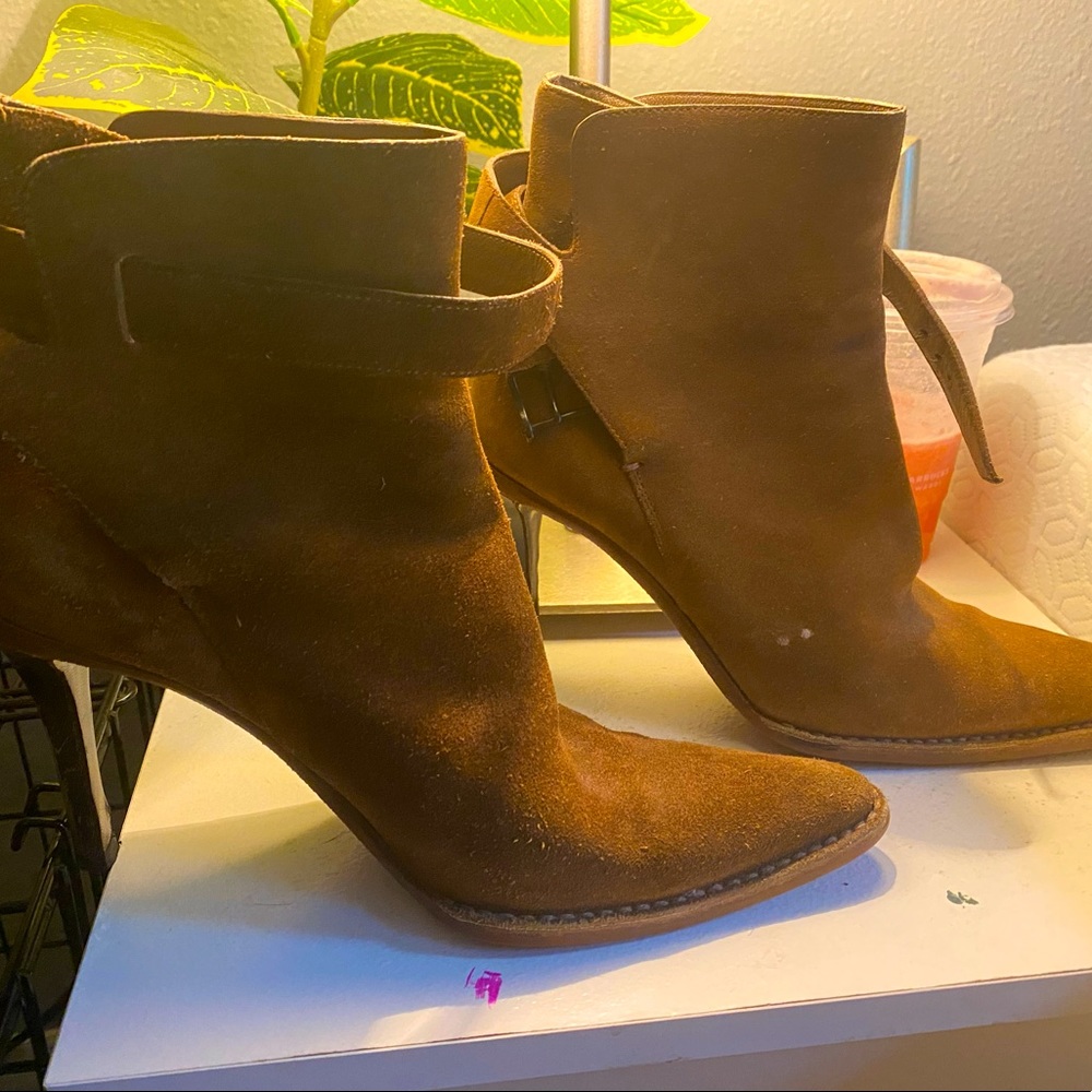 gucci heeled boots